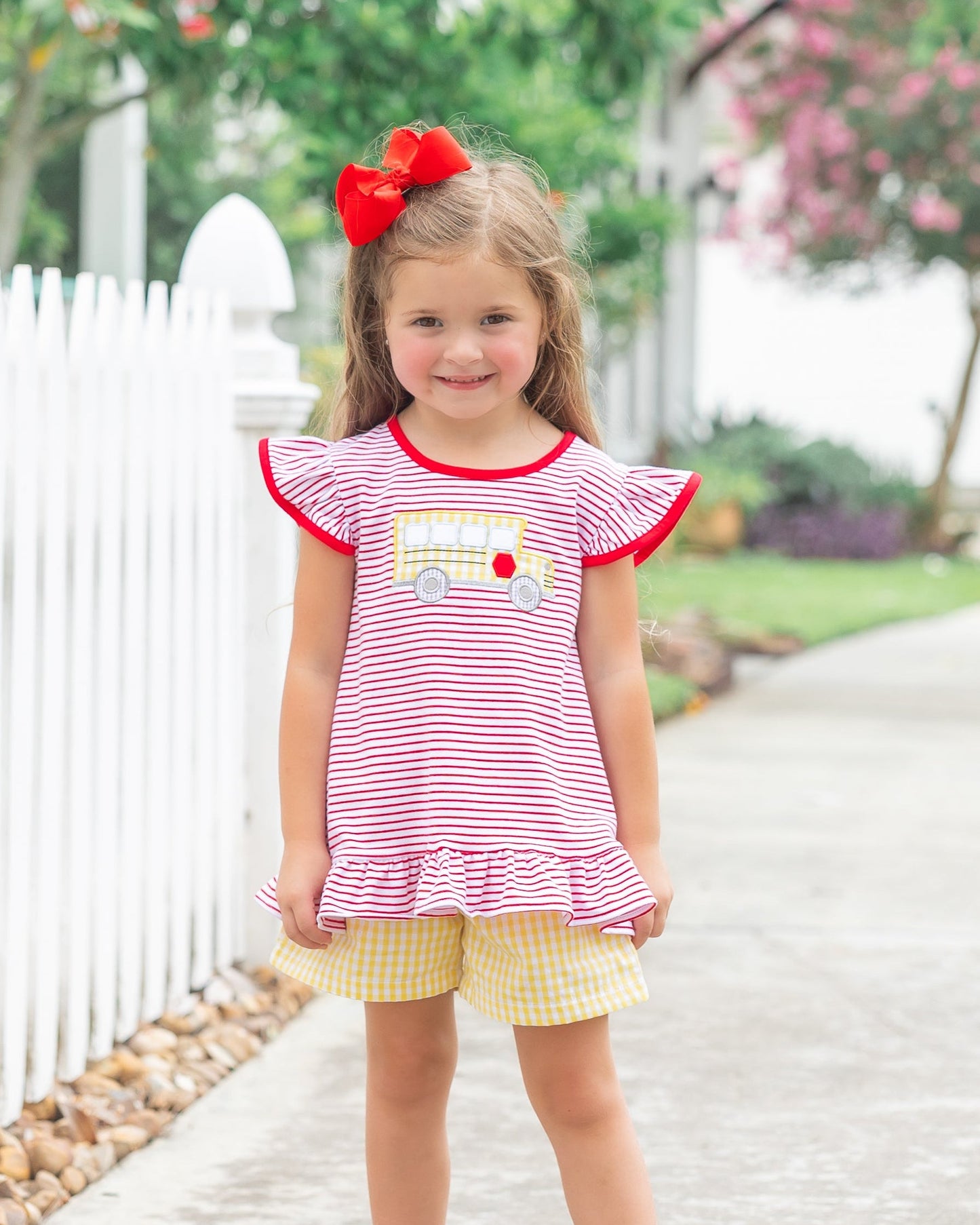 Jellybean Bus Stop Ruffle Set